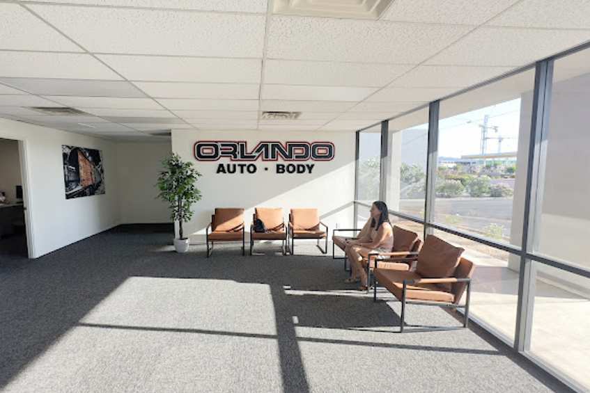 Orlando Auto Body customer lobby ready to welcome drivers after an accident
